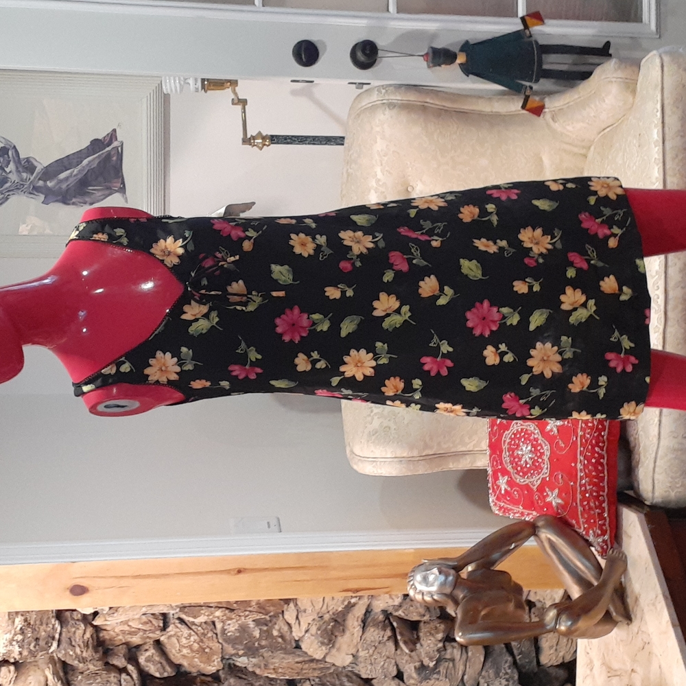 Floral dress but CUE